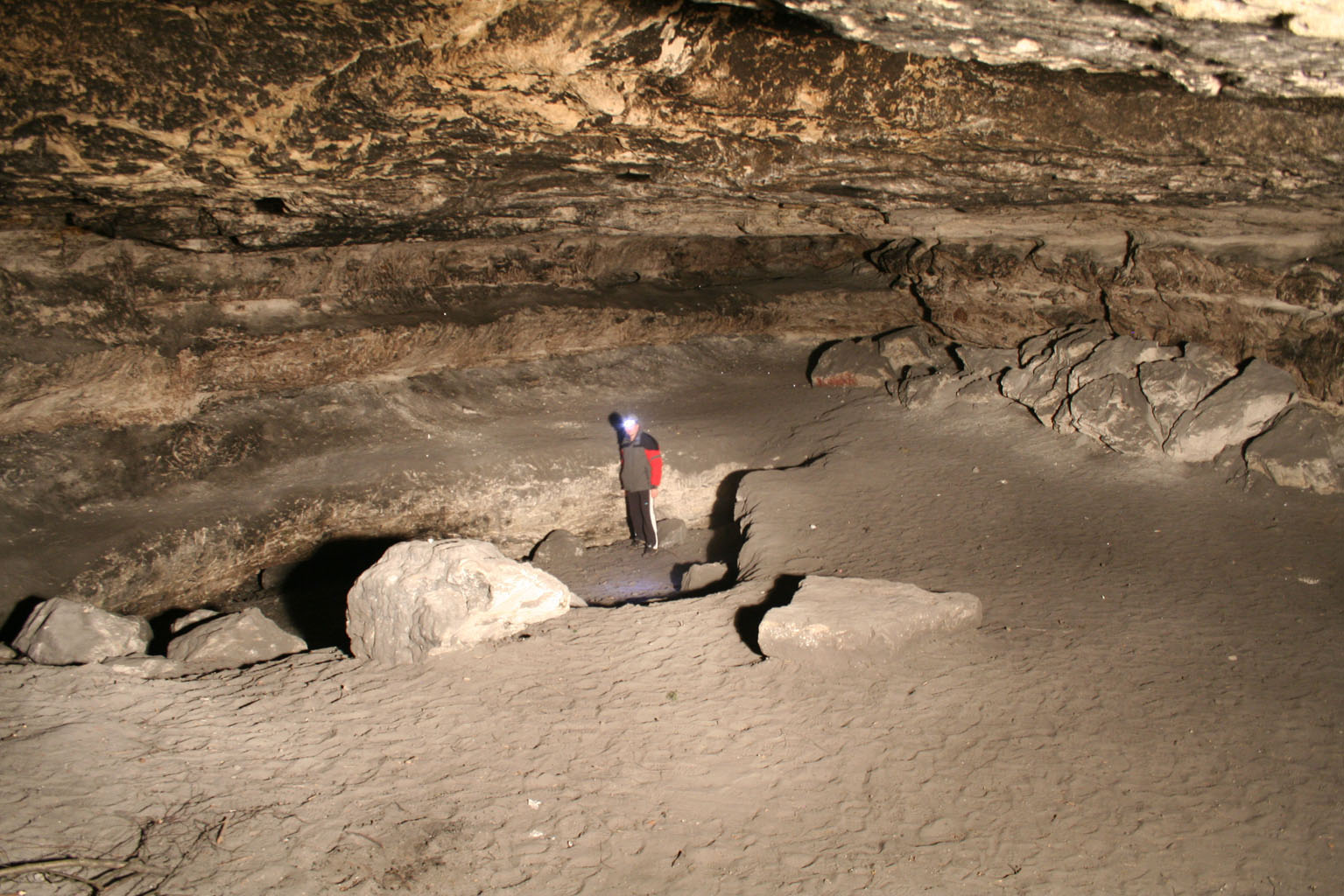 In der Lichterhöhle am Kleinhennersdorfer Stein